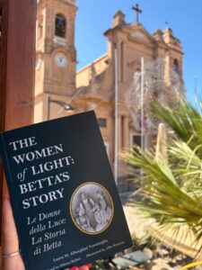 Author Talk — Women of Light: Betta’s Story